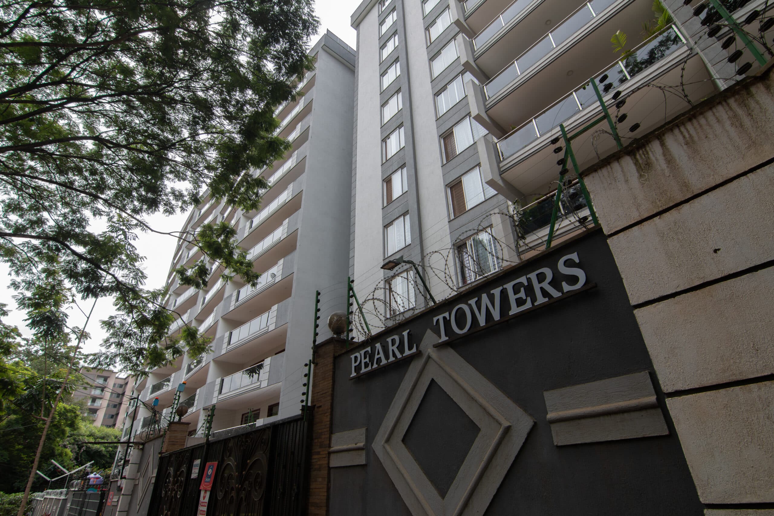 pearl towers facade